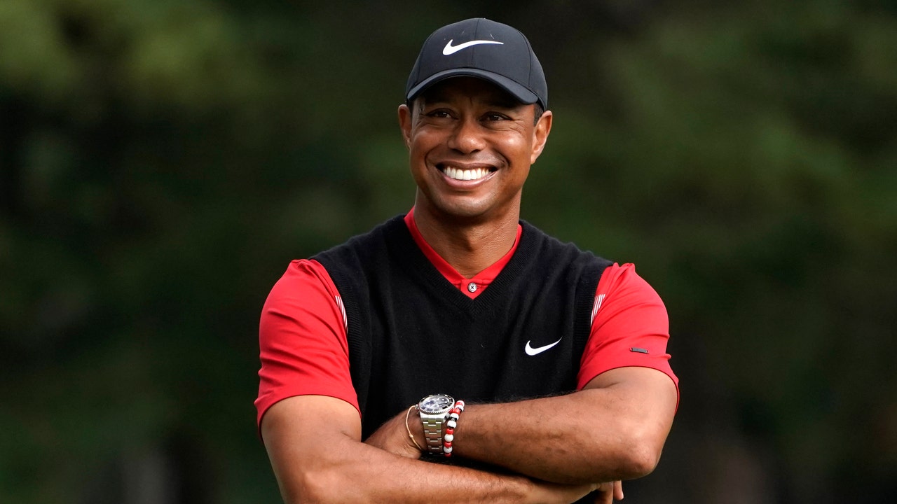 Column: Woods tied with Snead, and no one else is close